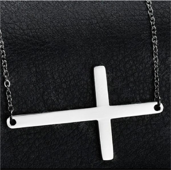 Collar de cruz plata de acero inoxidable